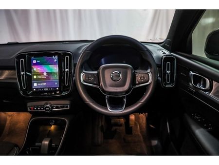2024-Volvo-C40-Recharge-Twin-Pure-Electric_13