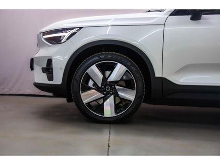 2024-Volvo-C40-Recharge-Twin-Pure-Electric_16