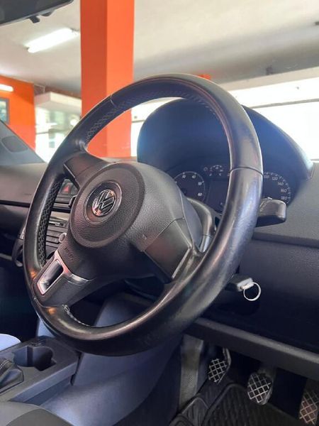 2016-Volkswagen-Polo-Vivo-GP-14-Street-5-dr_5