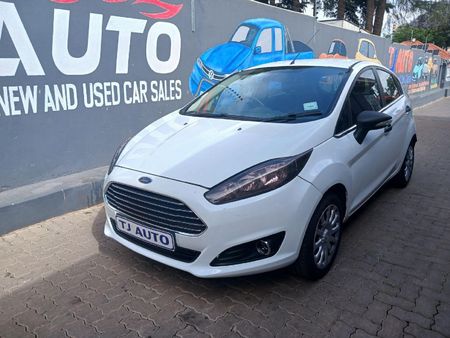 2018-Ford-Fiesta-10-EcoBoost-Ambiente-5-dr_0
