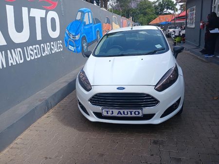 2018-Ford-Fiesta-10-EcoBoost-Ambiente-5-dr_1