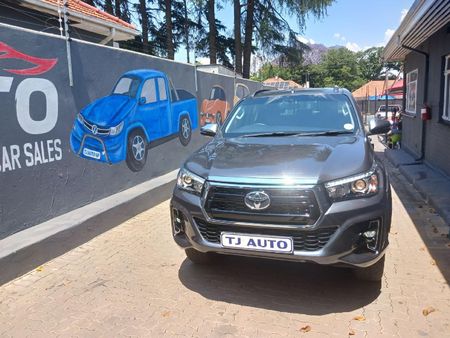 2019-Toyota-Hilux-28-GD-6-Raider-4x4-Auto-Double-Cab_1