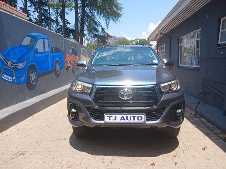 2019-Toyota-Hilux-28-GD-6-Raider-4x4-Auto-Double-Cab_2
