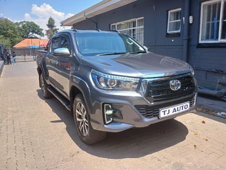 2019-Toyota-Hilux-28-GD-6-Raider-4x4-Auto-Double-Cab_3