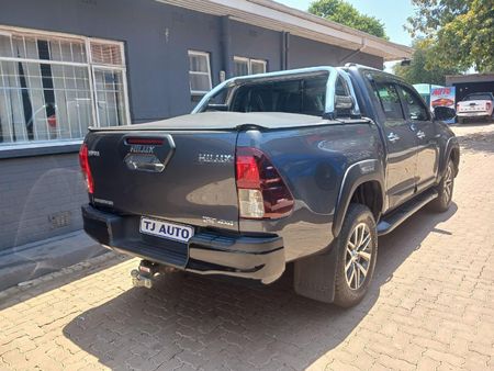 2019-Toyota-Hilux-28-GD-6-Raider-4x4-Auto-Double-Cab_6