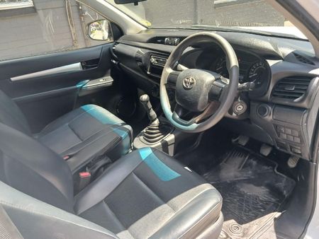 2022-Toyota-Hilux-24-GD-Single-Cab_7