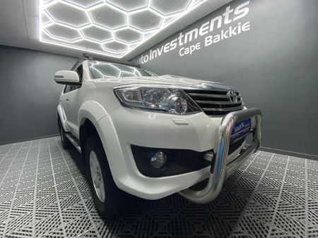 2012-Toyota-Fortuner-30-D-4D-Heritage-4x4-Auto_0
