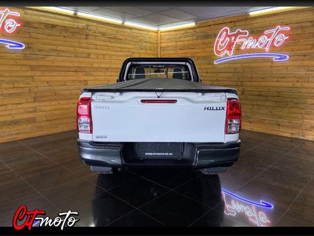 2018-Toyota-Hilux-24-GD-6-Raised-Body-SRX-Single-Cab_5