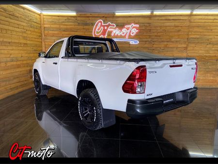 2018-Toyota-Hilux-24-GD-6-Raised-Body-SRX-Single-Cab_6