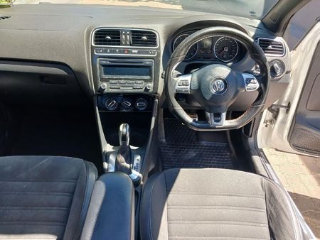 2013-Volkswagen-Polo-GTI-14-TSI-Auto_10
