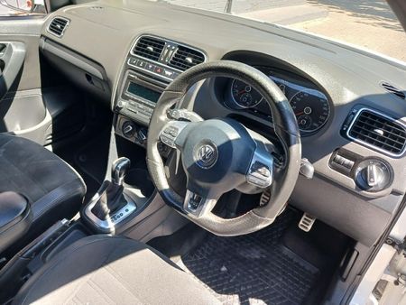 2013-Volkswagen-Polo-GTI-14-TSI-Auto_8