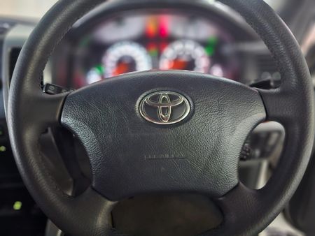 2006-Toyota-Land-Cruiser-Prado-40-V6-VX-Auto_9