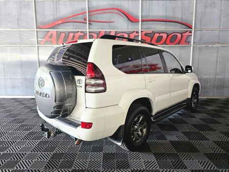2006-Toyota-Land-Cruiser-Prado-40-V6-VX-Auto_2