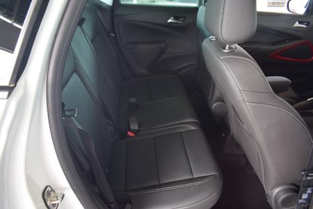 2024-Opel-Crossland-X-12T-GS-Line-Auto_9