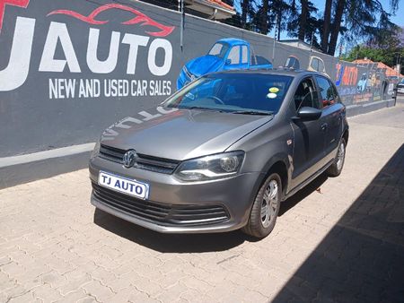 2020-Volkswagen-Polo-Vivo-14-Trendline-5-dr_0