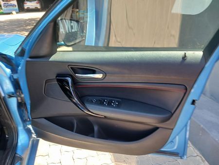 2018-BMW-1-Series-118i-5-dr-M-Sport-Auto_11