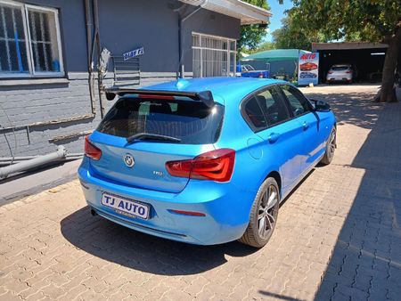 2018-BMW-1-Series-118i-5-dr-M-Sport-Auto_5