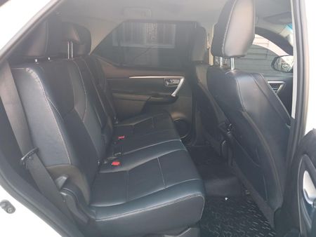 2024-Toyota-Fortuner-24-GD-6-RB-Auto_12