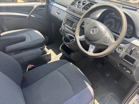 2013-Mercedes-Benz-Vito-116-CDI-CrewBus_6