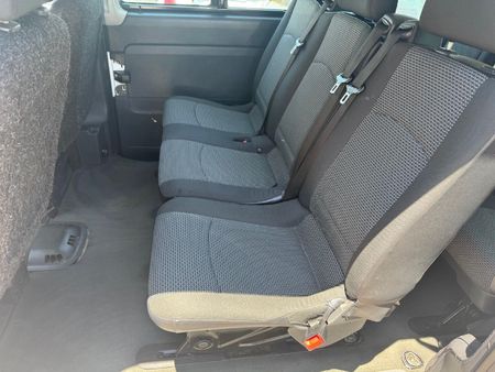 2013-Mercedes-Benz-Vito-116-CDI-CrewBus_7