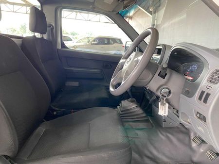 2019-Nissan-NP300-25-TDi-LWB-4x4-Single-Cab_9