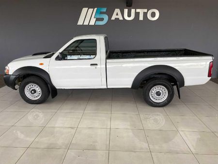 2019-Nissan-NP300-25-TDi-LWB-4x4-Single-Cab_3