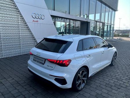 2022-Audi-A3-Sportback-14-TFSI-S-Line-Auto-35tfsi_2