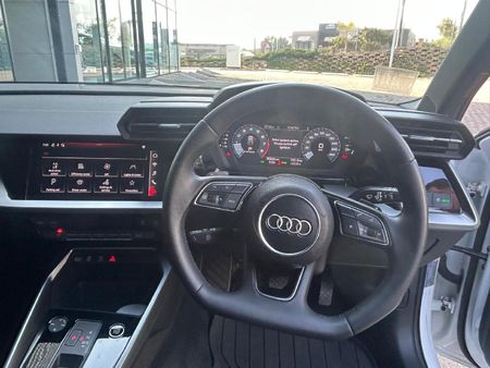 2022-Audi-A3-Sportback-14-TFSI-S-Line-Auto-35tfsi_4