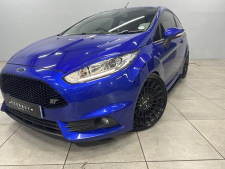 2017-Ford-Fiesta-ST-16-EcoBoost-GDTi_2