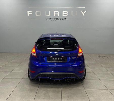 2017-Ford-Fiesta-ST-16-EcoBoost-GDTi_5