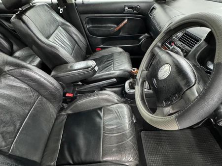 2004-Volkswagen-Jetta-IV-19-TDI-Highline_6