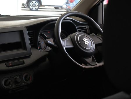 2024-Suzuki-Ertiga-15-GA_21