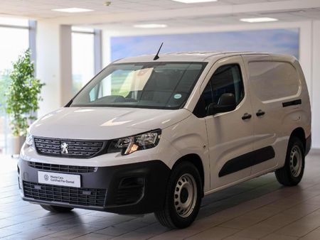 2023-Peugeot-Partner-16-HDi-LWB-66kW-Panel-Van_6