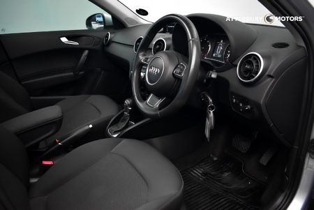 2018-Audi-A1-Sportback-10-TFSI-S-Auto-25-TFSI_9
