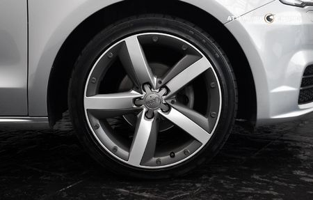 2018-Audi-A1-Sportback-10-TFSI-S-Auto-25-TFSI_13