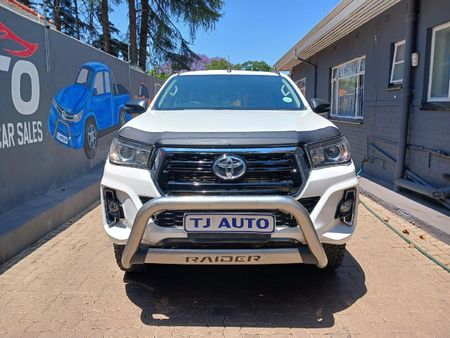 2018-Toyota-Hilux-24-GD-6-Raised-Body-SRX-Double-Cab_1