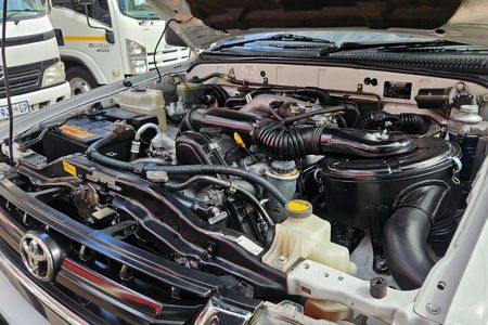 2005-Toyota-Hilux-30-KZ-TE-Raider-Raised-Body-Single-Cab_17