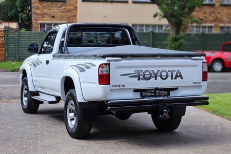 2005-Toyota-Hilux-30-KZ-TE-Raider-Raised-Body-Single-Cab_1