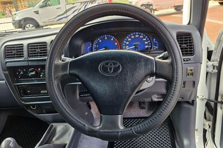 2005-Toyota-Hilux-30-KZ-TE-Raider-Raised-Body-Single-Cab_26