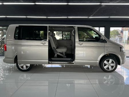 2012-Volkswagen-Kombi-T5-20-TDI-Auto-103kW_3