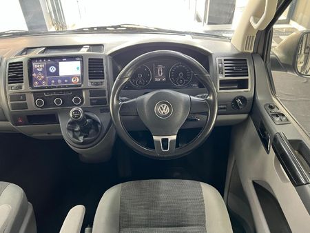2012-Volkswagen-Kombi-T5-20-TDI-Auto-103kW_7