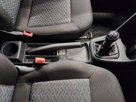 2024-Volkswagen-Polo-Vivo-14-Life_12