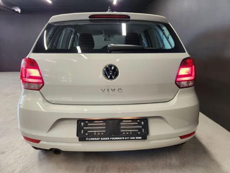 2024-Volkswagen-Polo-Vivo-14-Life_5