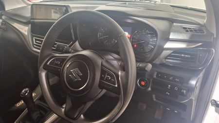 2023-Suzuki-Baleno-15-GLX_8