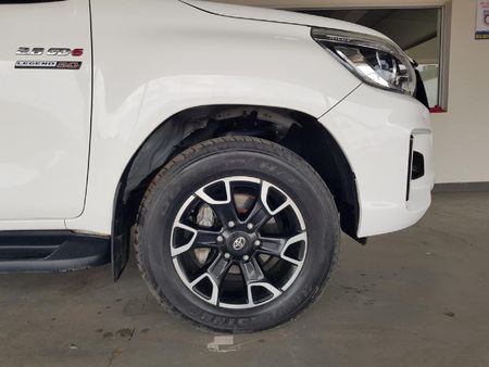 2019-Toyota-Hilux-28-GD-6-Raised-Body-Raider-Single-Cab_5