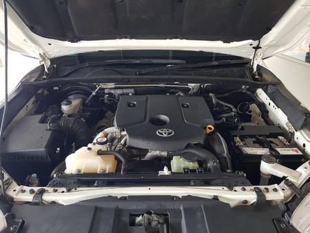 2019-Toyota-Hilux-28-GD-6-Raised-Body-Raider-Single-Cab_6