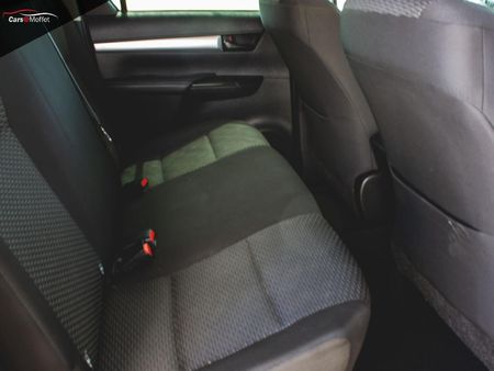 2018-Toyota-Hilux-24-GD-6-Raised-Body-SRX-Double-Cab_3