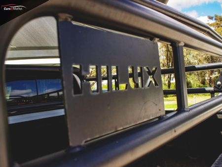 2018-Toyota-Hilux-24-GD-6-Raised-Body-SRX-Double-Cab_6