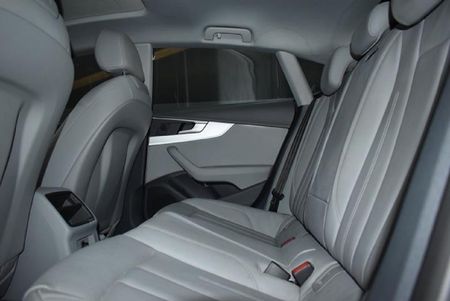 2020-Audi-A5-Sportback-20-TFSI-S-Auto-40-TFSI_7