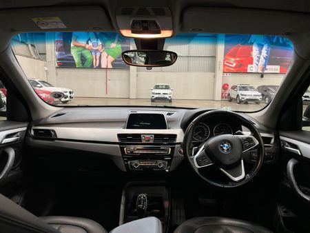 2018-BMW-X1-sDrive20i-Auto_7